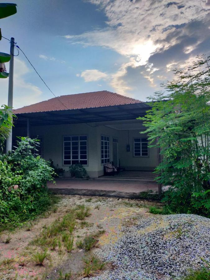 Sya Al-Yahya Homestay Kuala Terengganu Exterior foto